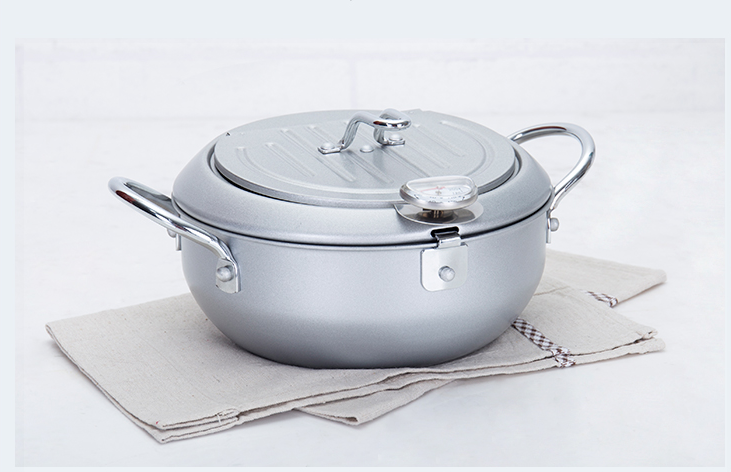 From Searing to Simmering - Meet Your New Go-To Kitchen Pot. Elevate Your Culinary Skills with Quality Cookware. Buy Today