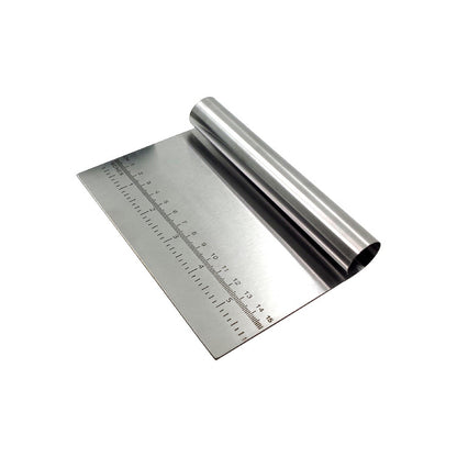 Unlock the secret to perfect dishes with our kitchen scale spatula. Precision and versatility combine for culinary mastery. Elevate your cooking experience now!